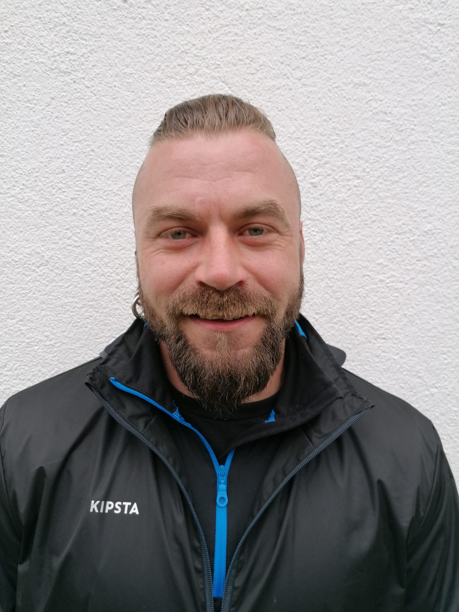   Jürgen Müller