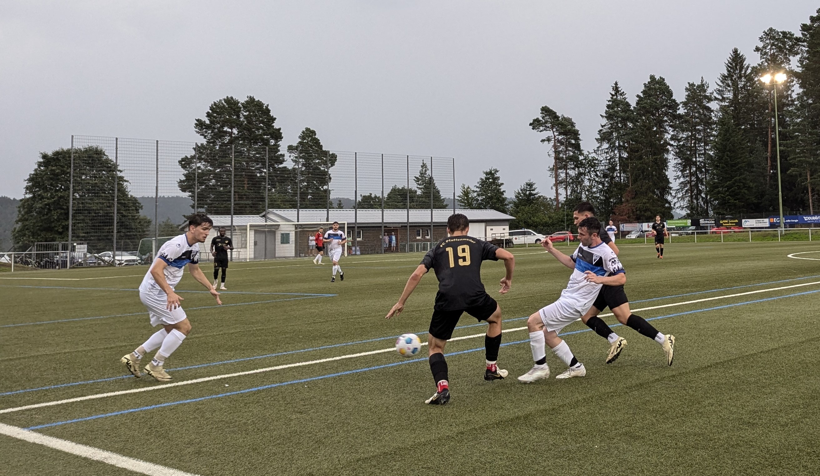 Verbandspokal: FV Tennenbronn – FC Pfaffenweiler 1:4 Verbandspokal: FV Tennenbronn – FC Pfaffenweiler 1:4